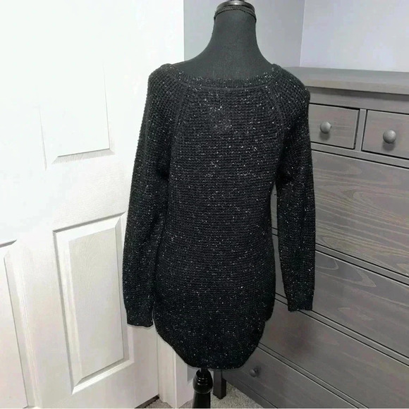 Aritzia - Talula  Sweater - Picture 3 of 5